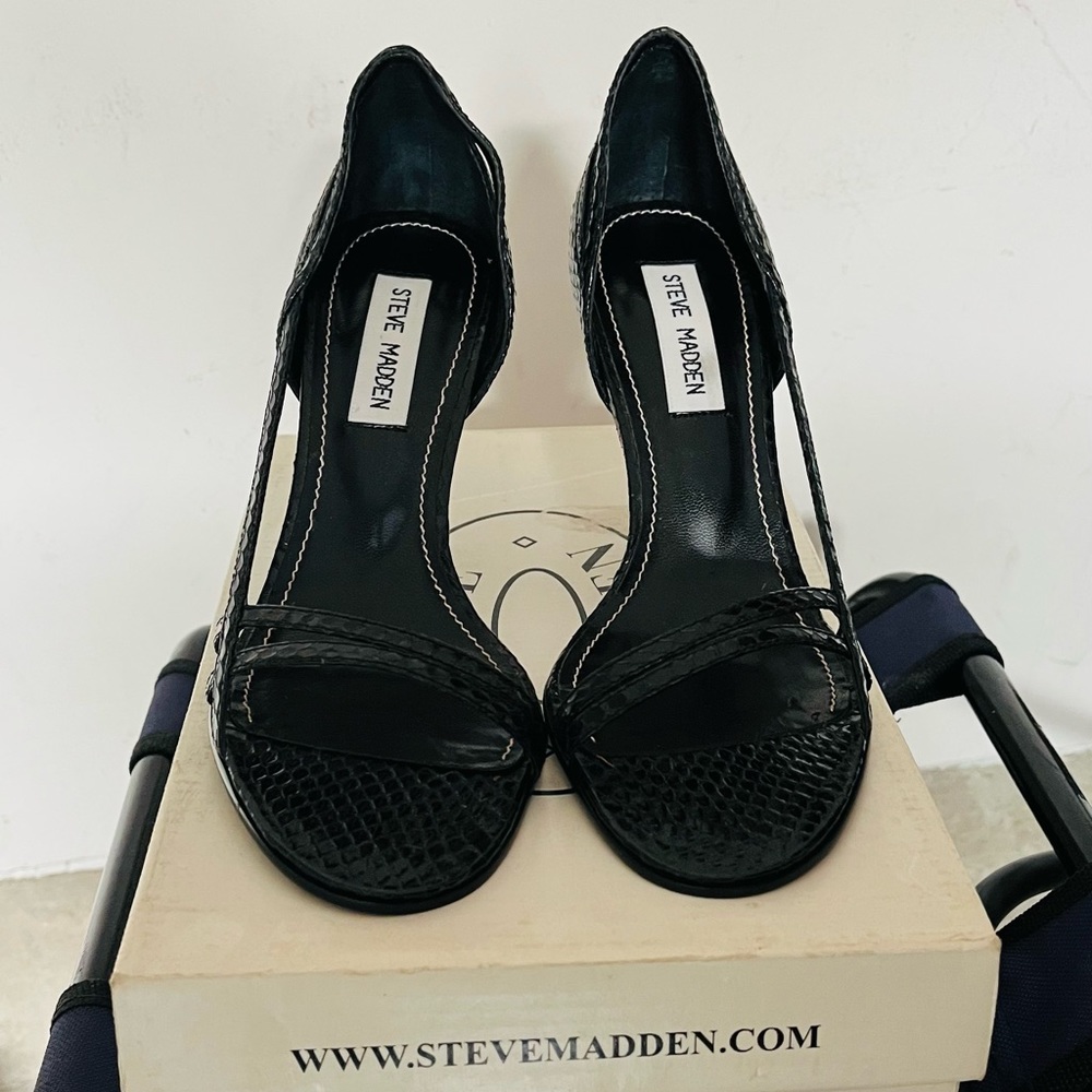 Steve Madden Black Scale Python Heels, Womens Size 6.5